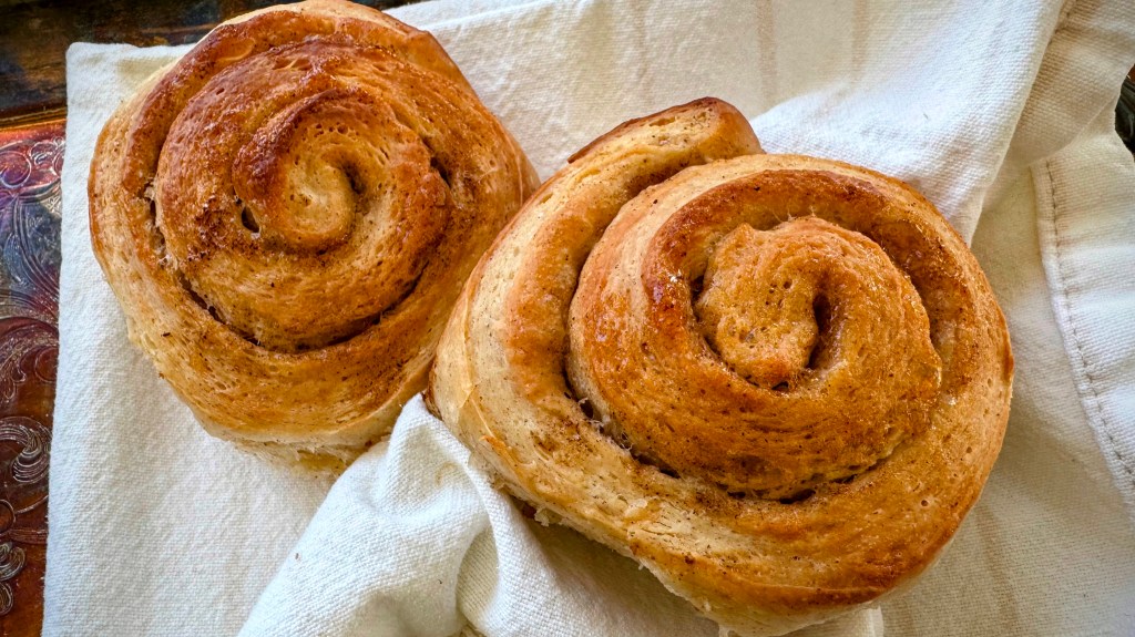 Cinnamon Maple Buns